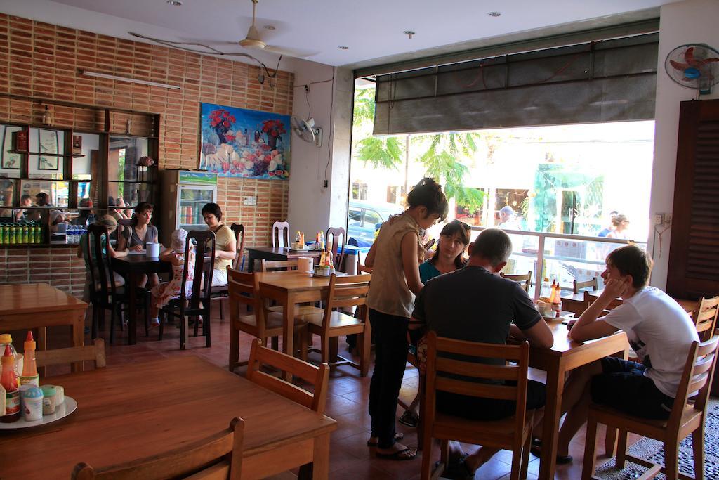 Hanhcafe Hotel Nha Trang Bagian luar foto