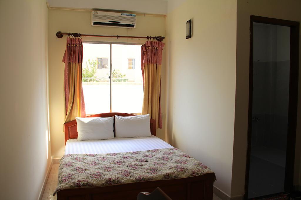 Hanhcafe Hotel Nha Trang Bagian luar foto